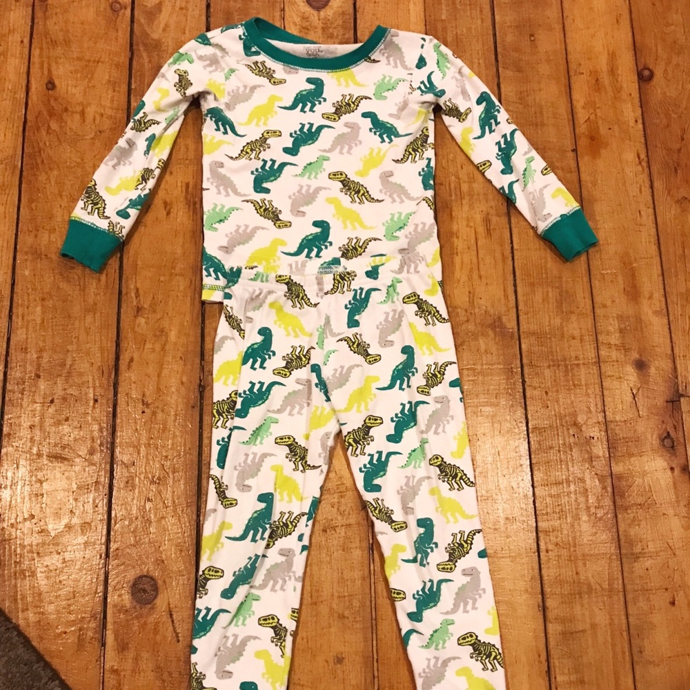 Final Sale! T-Rex Pajama Set 5T